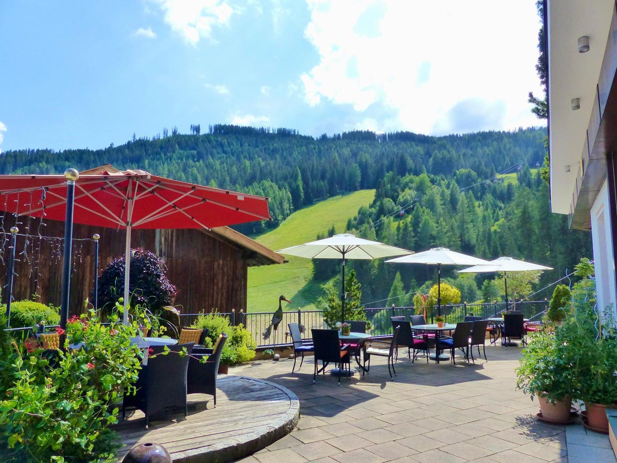Hotel Garni Zerzer 세르파우스 외부 사진