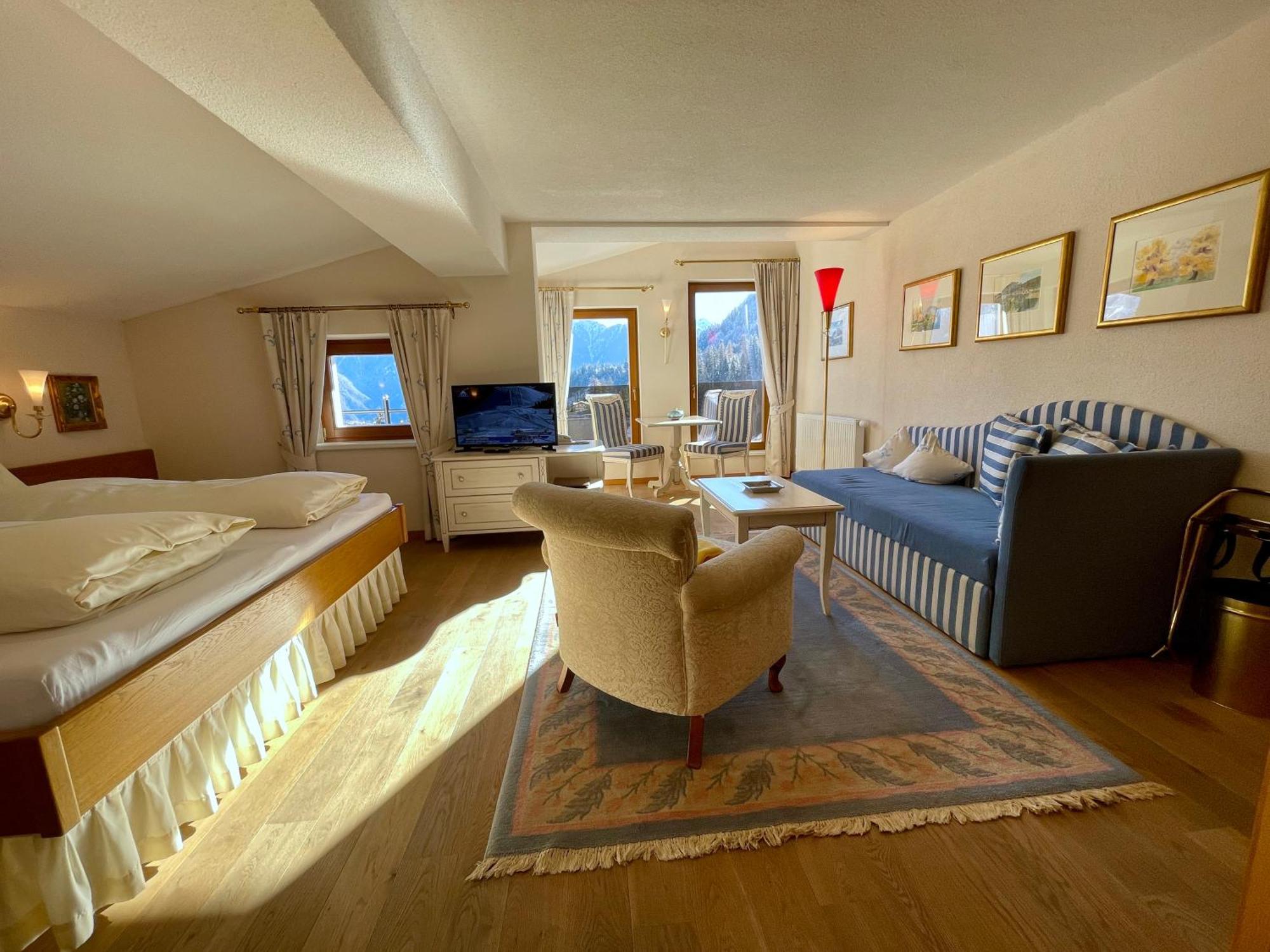 Hotel Garni Zerzer 세르파우스 외부 사진